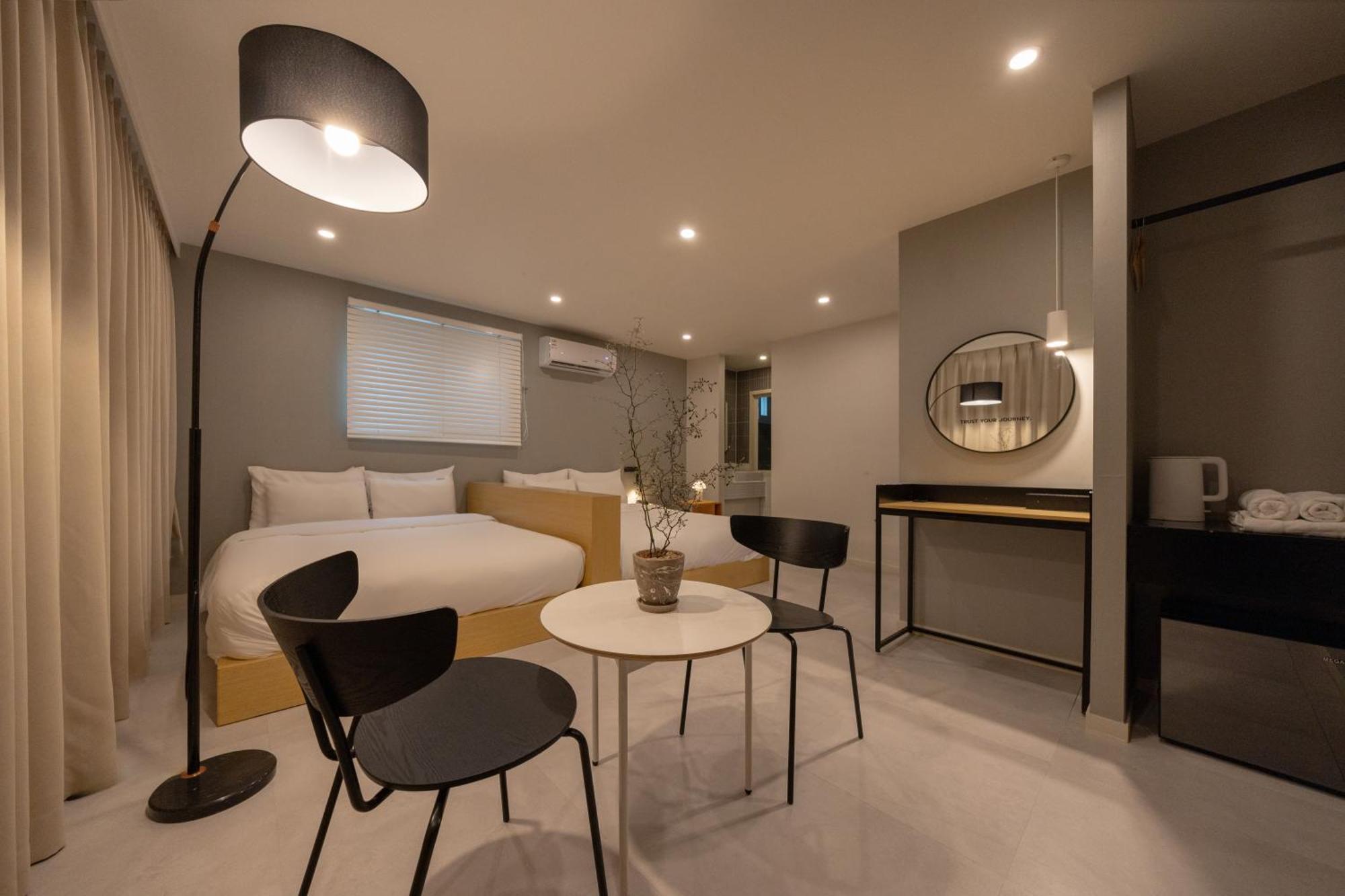 Object Aank Hotel Gumi מראה חיצוני תמונה